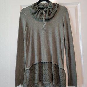 ‎Charlie B dark green long sleeve blouse size M